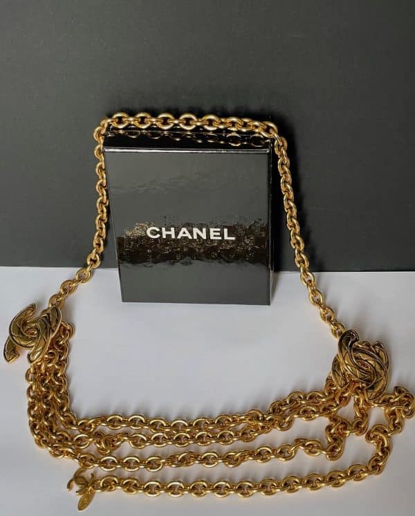 chanel vintage cc logo quilted triple strand cable link chain belt 1981 w/box