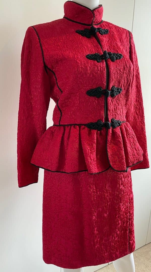 yves saint laurent brocade jacket skirt red suit "les chinoises" collection 1990