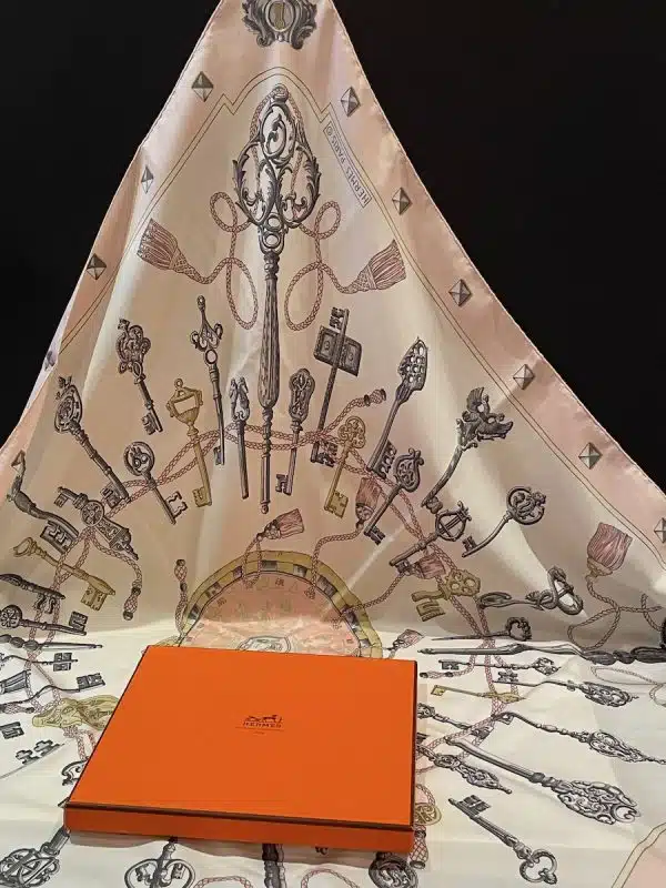 hermes-vintage-silk-scarf-les-
