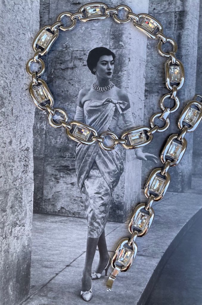 CHRISTIAN DIOR Vintage Diamenté Cut Chaine D'Ancre Link