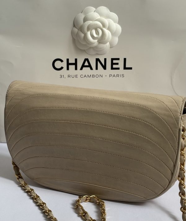 chanel vintage half moon cream leather handbag 24k ghw c.1986