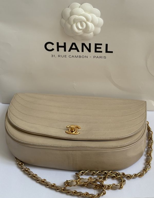 chanel vintage half moon cream leather handbag 24k ghw c.1986
