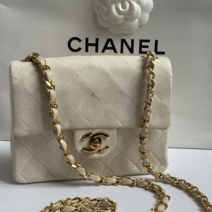 chanel vintage mini flap white classic lambskin quilted 24k c.1986 w/box