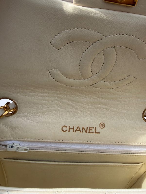chanel vintage mini flap white classic lambskin quilted 24k c.1986 w/box