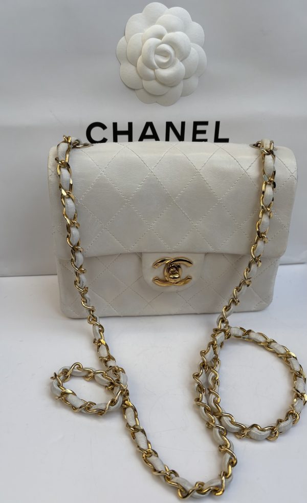 chanel vintage mini flap white classic lambskin quilted 24k c.1986 w/box