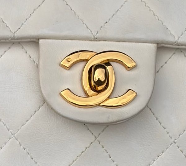 chanel vintage mini flap white classic lambskin quilted 24k c.1986 w/box
