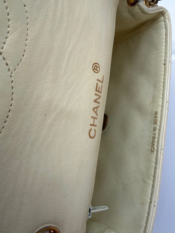 chanel vintage mini flap white classic lambskin quilted 24k c.1986 w/box