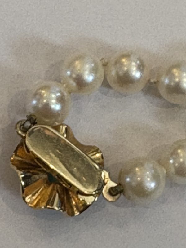 vintage cultured pearls necklace with flower blue cabochon 18k gold clasp