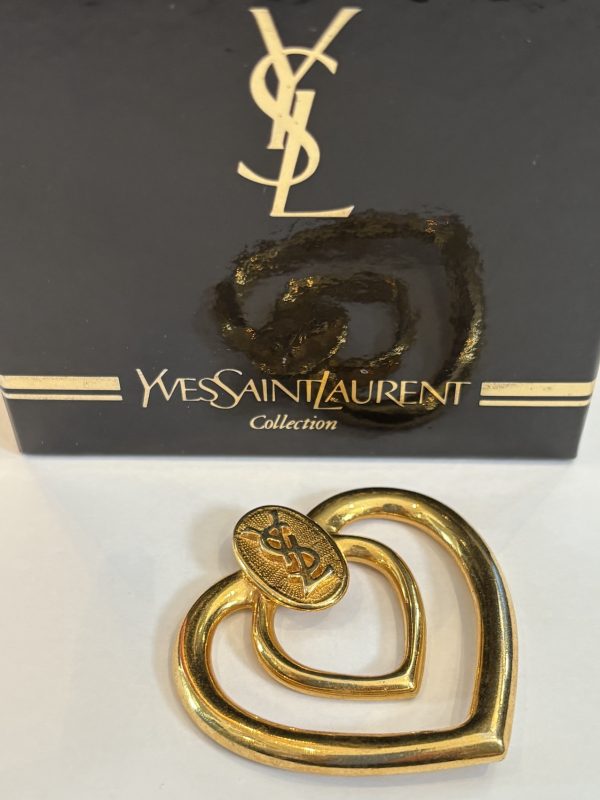 yves saint laurent ysl 1980s vintage large double heart scarf ring & pendant