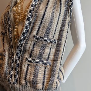 chanel karl lagerfeld 01p spring/summer rtw 2001 linen vest runway collection