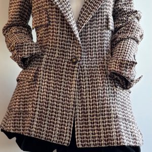 chanel tweed single breasted cc logo button notched collar jacket 2001