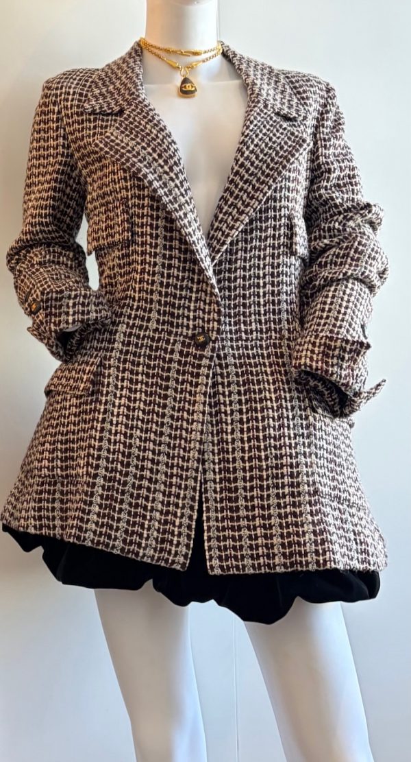 chanel tweed single breasted cc logo button notched collar jacket 2001