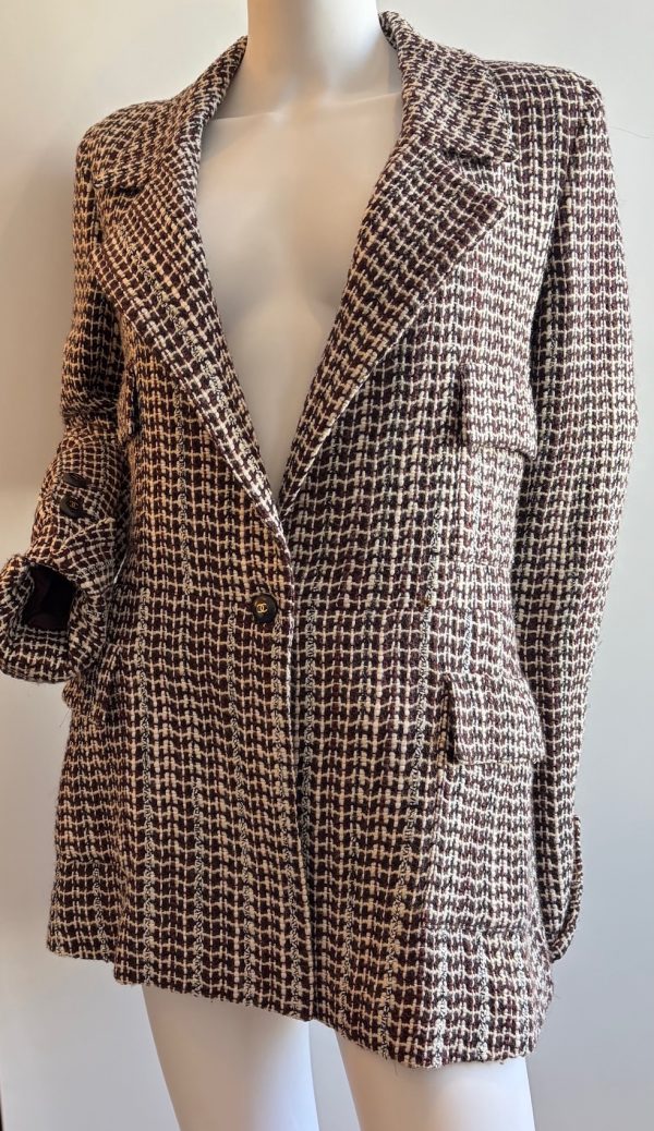 chanel tweed single breasted cc logo button notched collar jacket 2001