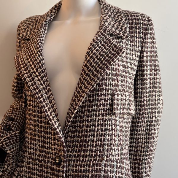 chanel tweed single breasted cc logo button notched collar jacket 2001