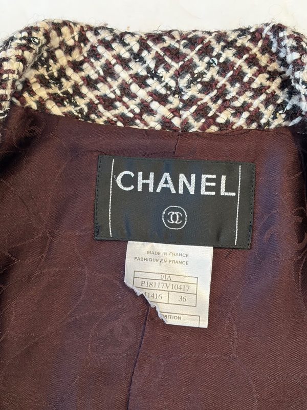 chanel tweed single breasted cc logo button notched collar jacket 2001