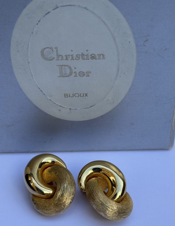 christian dior vintage love knot clip on earrings gold 1980s