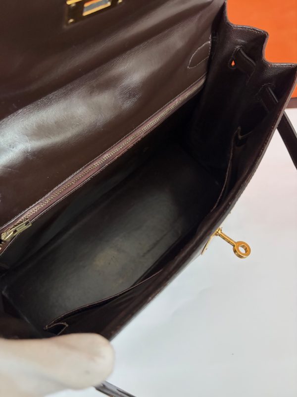 hermÈs 1951 iconic kelly 32 box leather retourné choc brown vintage ghw 24k