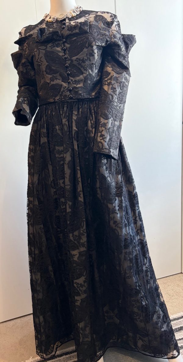 lanvin vintage 2 pieces suit long black lace skirt and fitted buttoned top c.1970 1980
