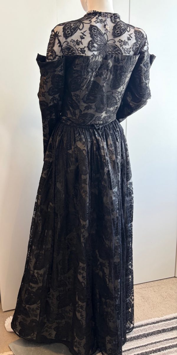 lanvin vintage 2 pieces suit long black lace skirt and fitted buttoned top c.1970 1980