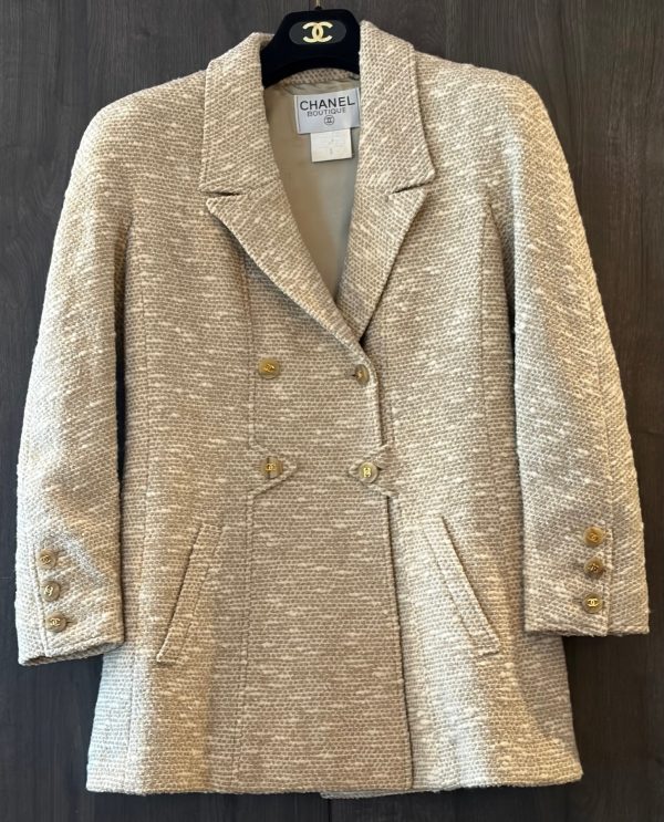 chanel by karl lagerfeld vintage tweed boucle cream cc logo jacket fall 1996