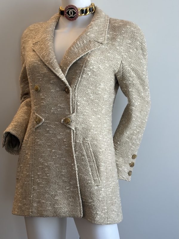 chanel by karl lagerfeld vintage tweed boucle cream cc logo jacket fall 1996