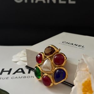 chanel by karl lagerfeld vintage gripoix multi camellia flower brooch collection 26 1991