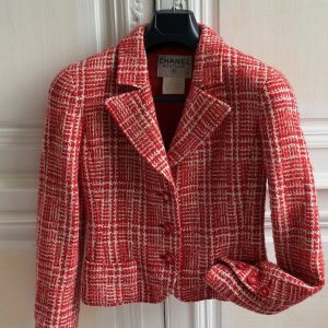 chanel vintage cropped tweed wool logo buttons jacket 1997
