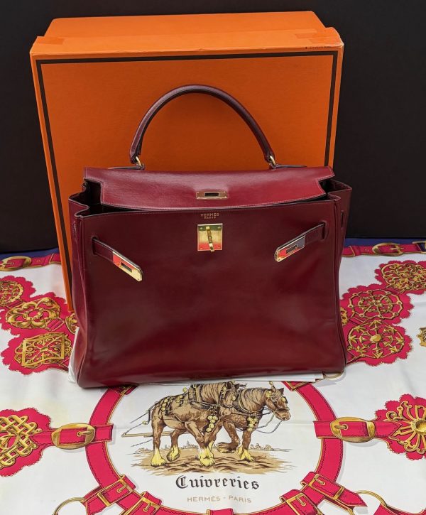 hermÈs 1955 iconic kelly 32 burgundy red box leather retourné vintage ghw 24k