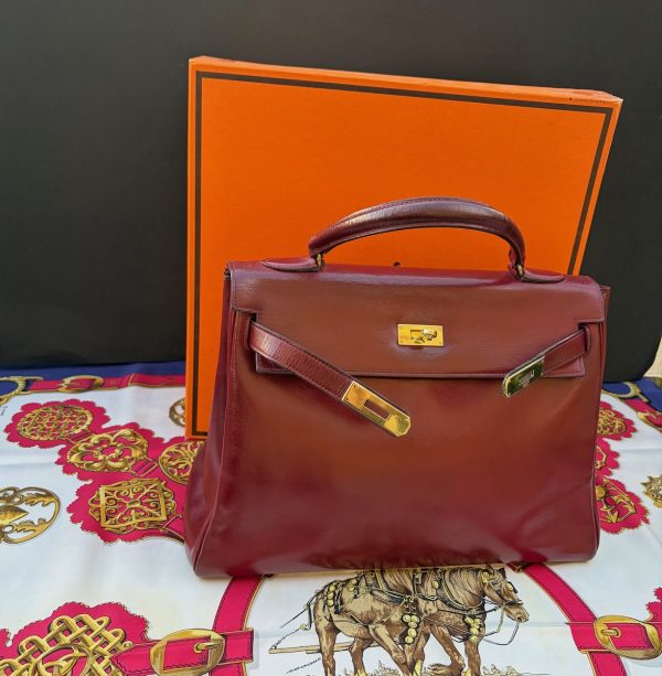hermÈs 1955 iconic kelly 32 burgundy red box leather retourné vintage ghw 24k