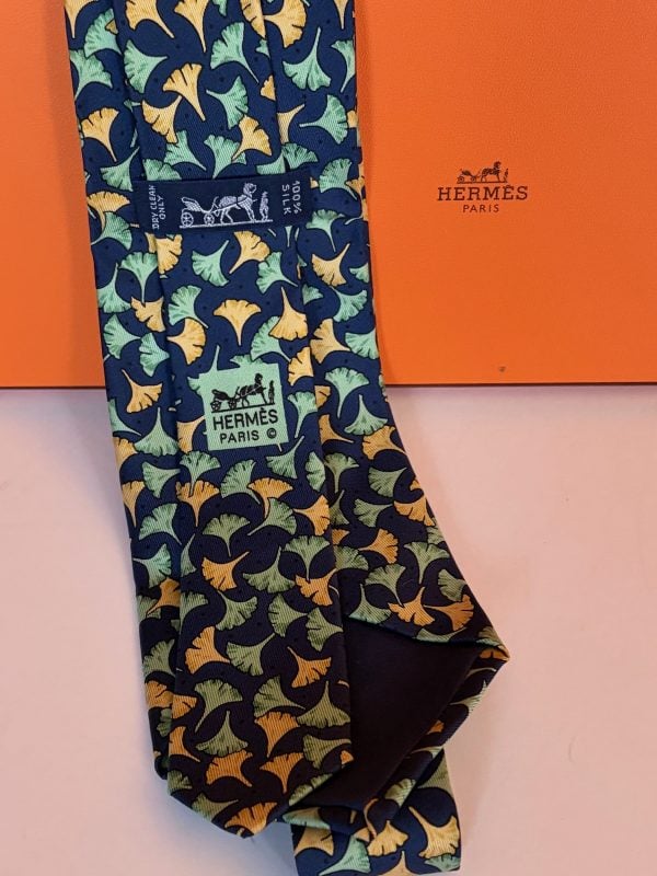 hermÈs vintage tie ginkgo floral leaf navy & multi collector w/box c.90s
