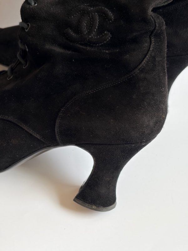 chanel cc logo black suede lace up knee high boots victorian high heels 1990s