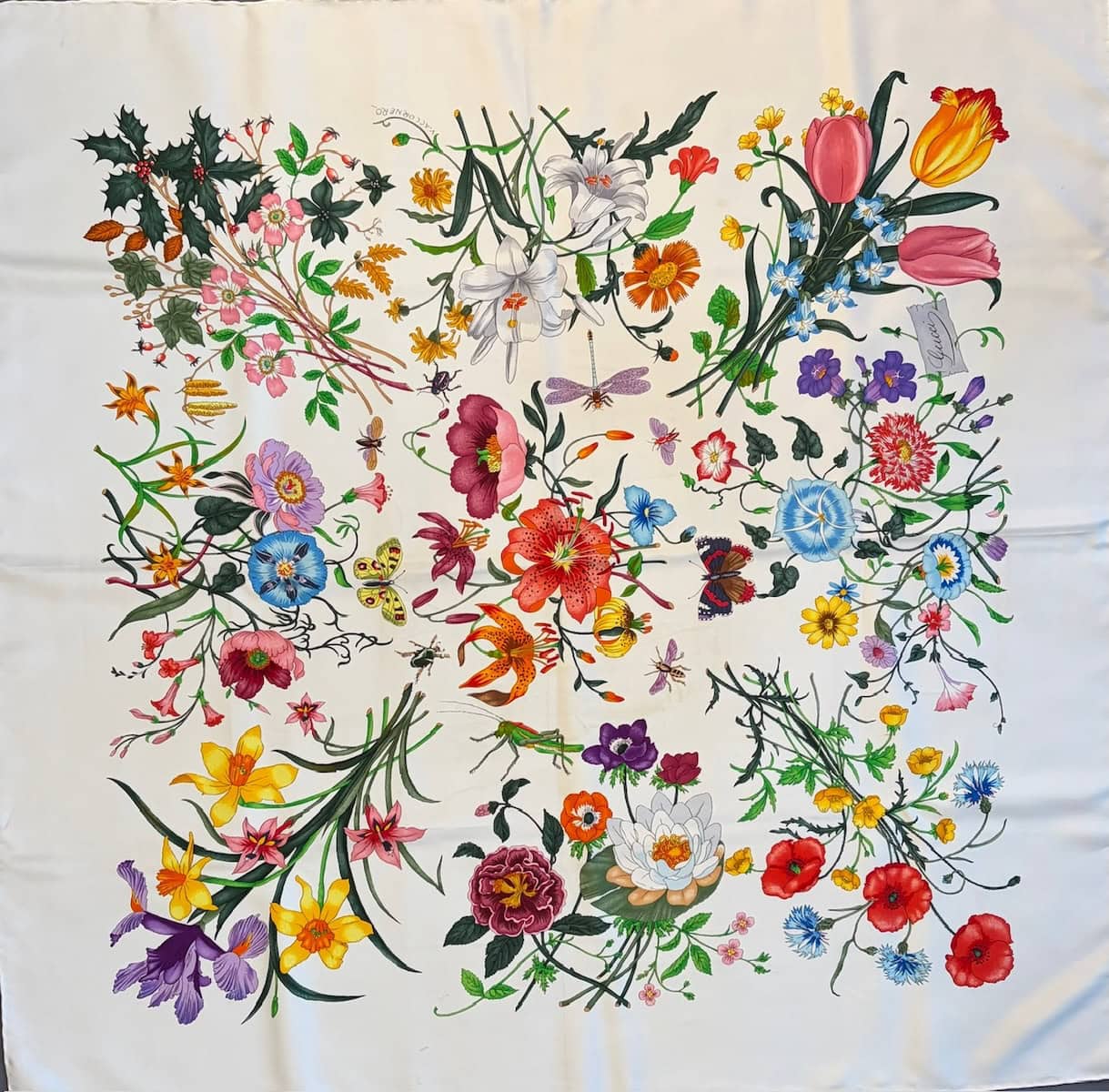 gucci vintage flora silk scarf by vittorio accornero c.1990s w/box