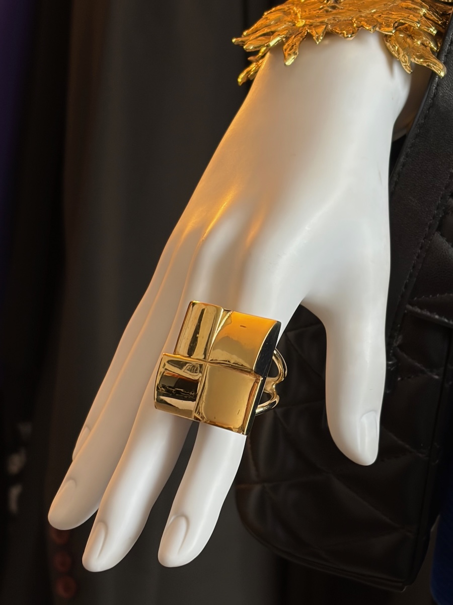 lanvin paris vintage scarf ring geometric square gold tone c.1970s 1980s