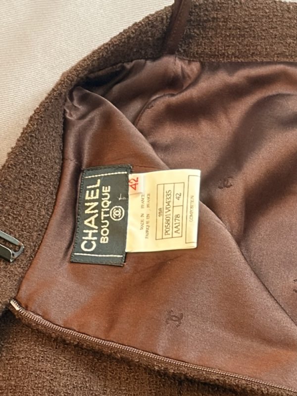 1995 chanel vintage runway archival chocolate brown tweed boucle suit collection 95a