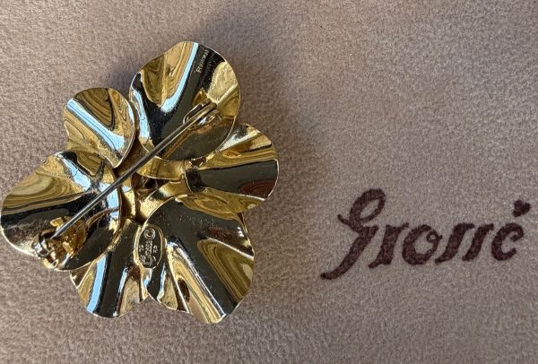 grosse 1958 henkel & grosse brooch floral camellia flower gold tone vintage