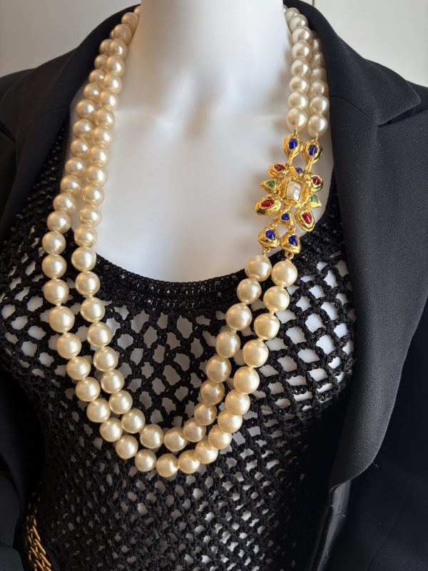 chanel 1990 by karl lagerfeld runway gripoix pendant pearl necklace