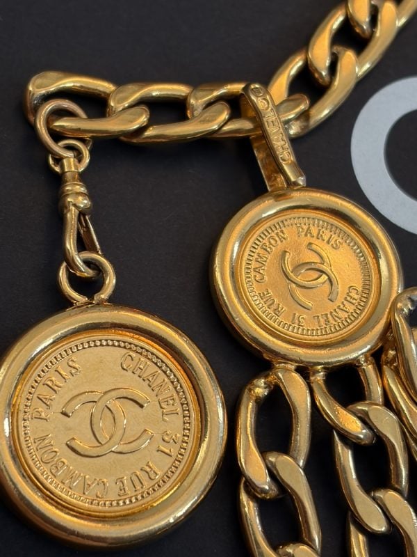 chanel by karl lagerfeld 1984 runway vintage belt chain cc logo charm medallion collector