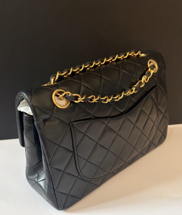 1989 chanel 2.55 classic timeless lambskin 24k gold plated small 23.5 double flap bag