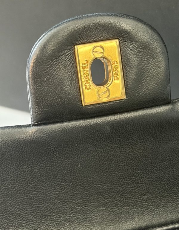 1989 chanel 2.55 classic timeless lambskin 24k gold plated small 23.5 double flap bag