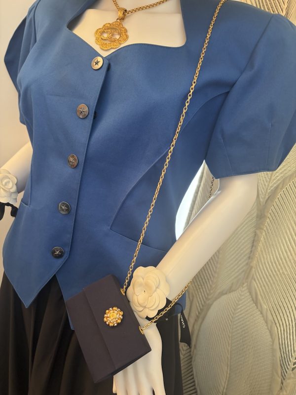 1989 guy laroche haute couture vintage mini minaudière bag navy blue jewel clasp w/box