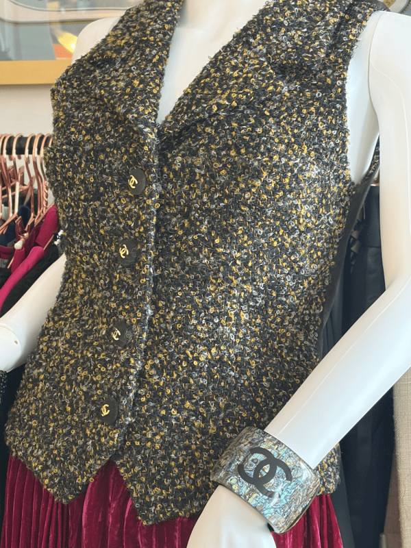 chanel collection 29 vintage cc logo multi tweed waistcoat logo vest fall/winter 1992