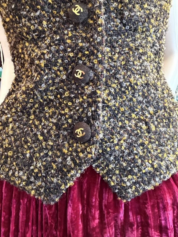 chanel collection 29 vintage cc logo multi tweed waistcoat logo vest fall/winter 1992