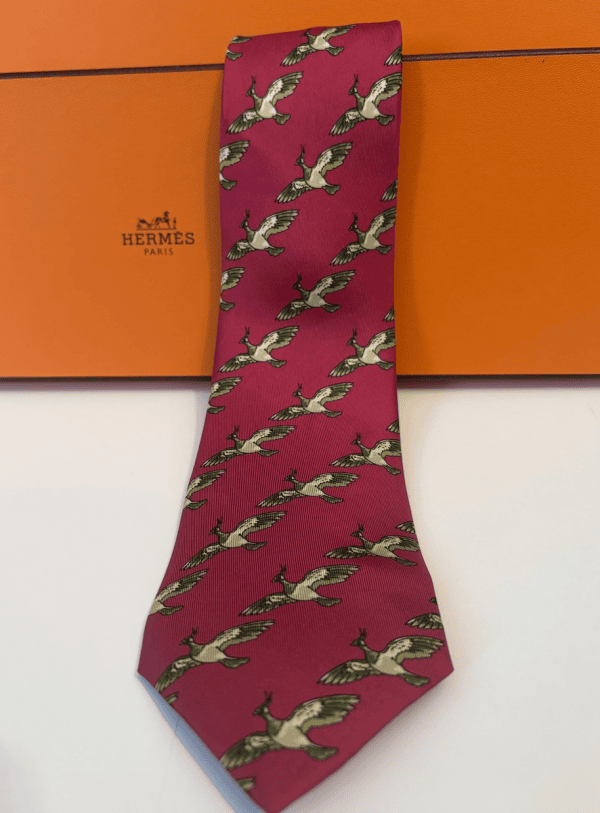 hermÈs vintage flying bird hoopoe tie red olive green multi circa 1990s