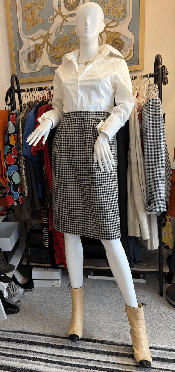 yves saint laurent rive gauche vintage pencil fitted houndstooth skirt c.1970s 1980s