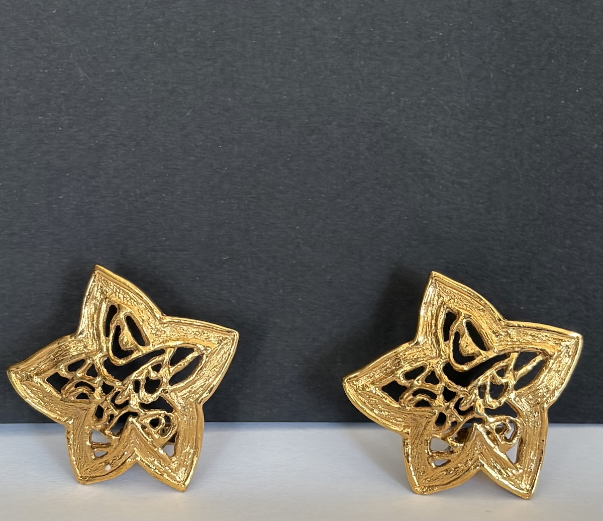1980s yves saint laurent ysl vintage star clip on earrings