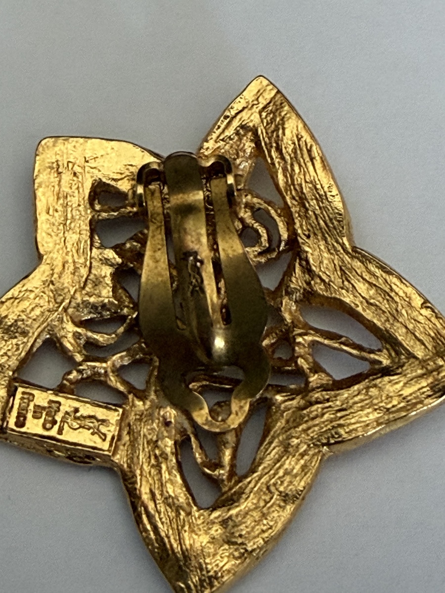 1980s yves saint laurent ysl vintage star clip on earrings