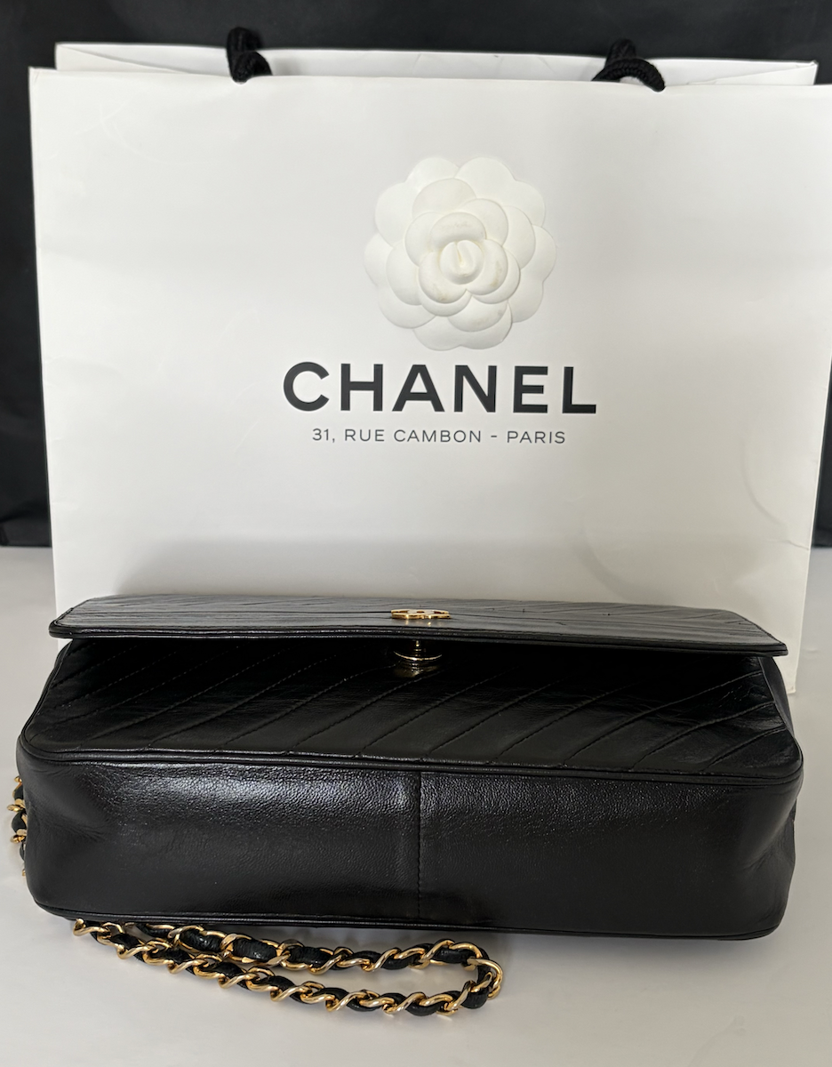 chanel vintage timeless quilted leather lambskin black bag 24k ghw c.1983 w/box