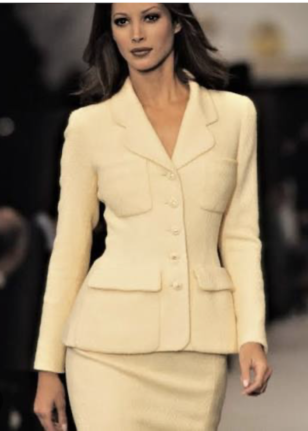 chanel runway spring/summer 1993 cream suit jacket skirt modelled by christy turlington