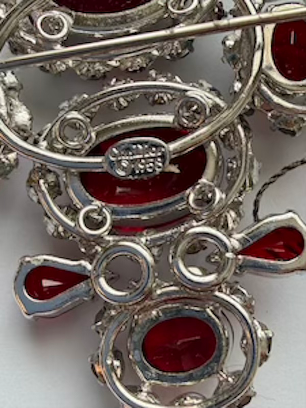 christian dior by francis winter 1958 brooch earrings set rhodium ruby crystals