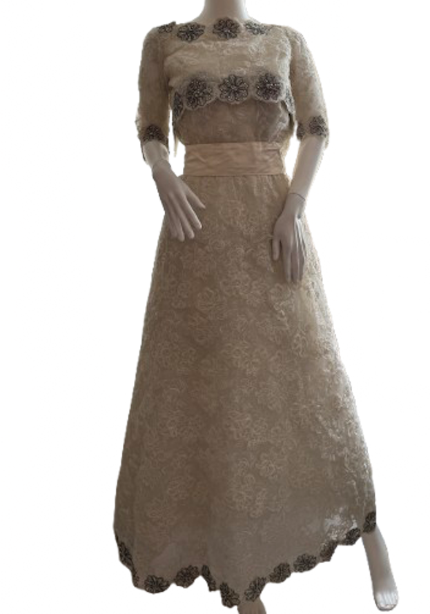 christian dior vintage couture 41774 bridal lace embroidery long dress made in england c.1960s 1970s